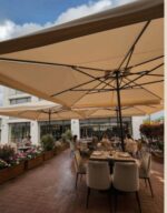 ⁦شماسي كافيهات معدنية 5.5×5.5 متر | شماسي خارجية تغطية واسعة⁩ - الصورة ⁦8⁩