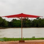 مظلات شمسية حمراء خشب زان روماني | شماسي بقاعدة رخام 430×430